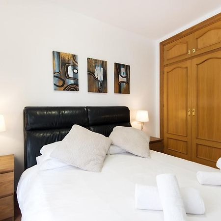 Rentandhomes Fuengirola Beach Apartment ภายนอก รูปภาพ